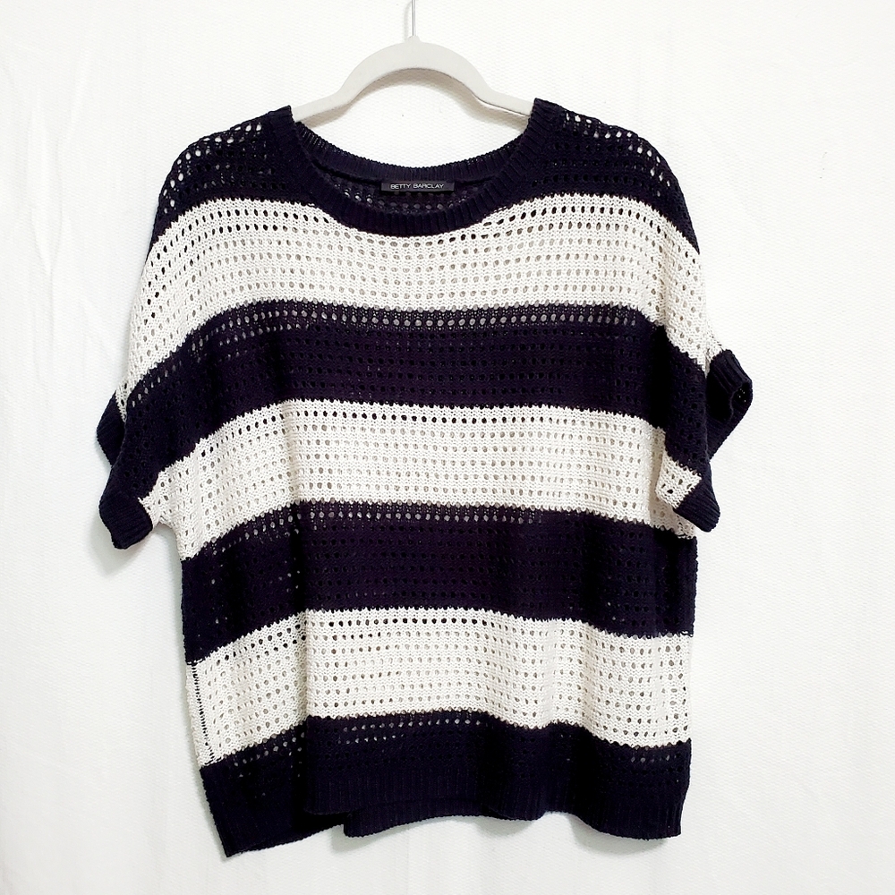 Betty Barclay Loose Crochet Knit Black White Stripe Short Sleeve Sweater Size 14